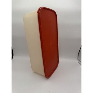 Tupperware 1718-6  Produce Keeper Storage Container Tray Red Seal